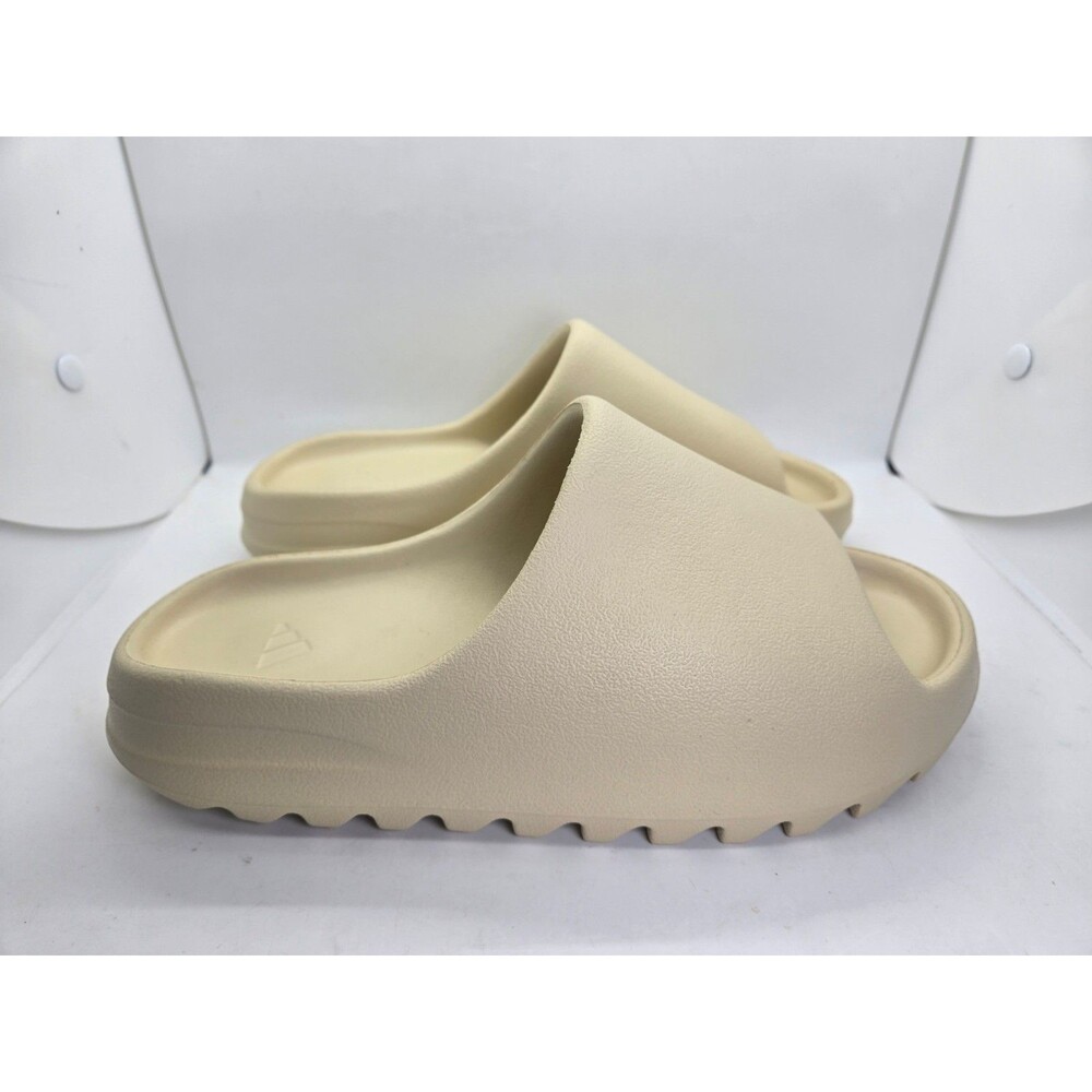 adidas Yeezy Slide Bone Men's 8 Beige Comfort Lifestyle Athletic Slip On Sandals
